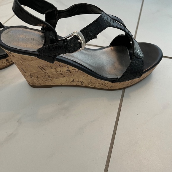 Kelly & Katie Wedge heels - Picture 4 of 6